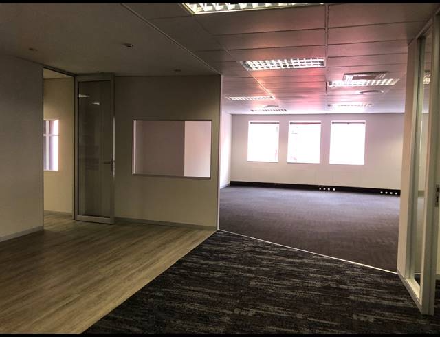 291M² OFFICE TO LET IN ILLOVO